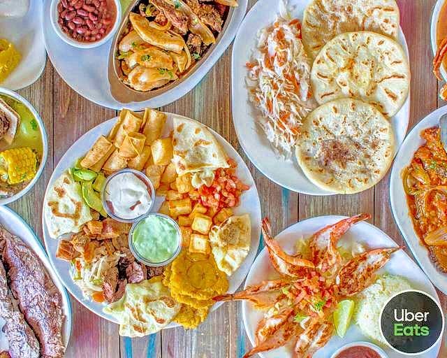 El Atlakat Restaurant: Savoring Authentic Salvadoran Cuisine at El Atlakat Restaurant