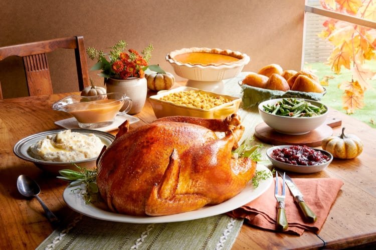 Restaurants Serving Thanksgiving Dinner 2024: Where to Feast Without Cooking